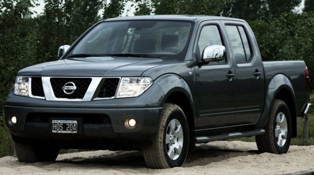 Nueva-Nissan-Frontier-2010-00