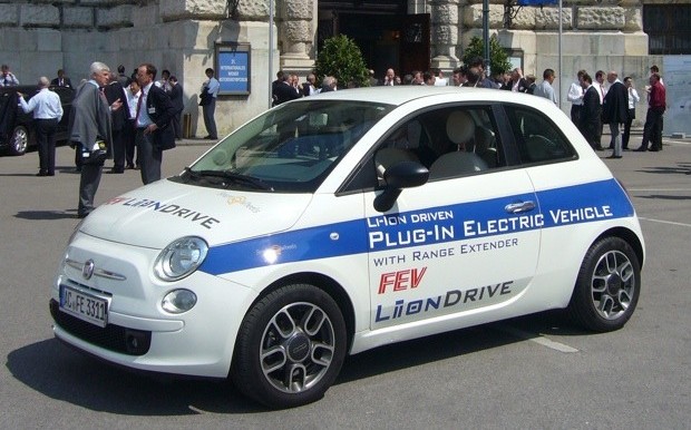 Fiat-500-Liion-Drive-00