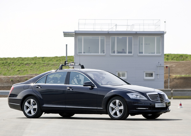 Mercedes Benz Automated Driving