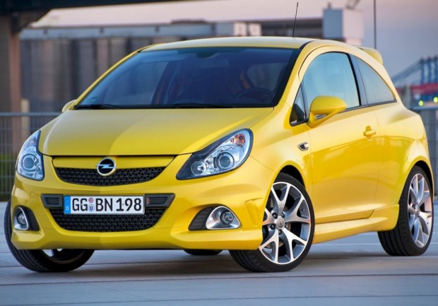 Opel-Corsa-OPC-2011-00