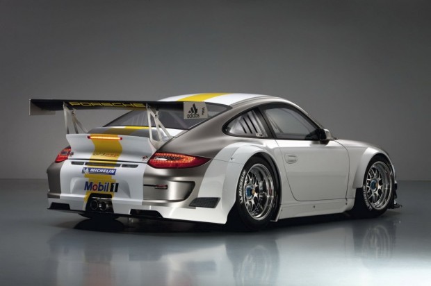 Porsche 911 GT3 RSR Endurance Racer 02
