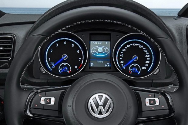 Volkswagen-Scirocco-2014.2