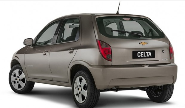 Chevrolet-Celta-Advantage-2