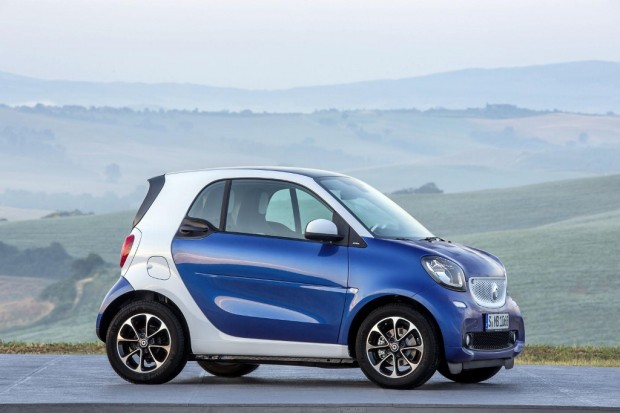 Smart-Fortwo-forfour-2015-9