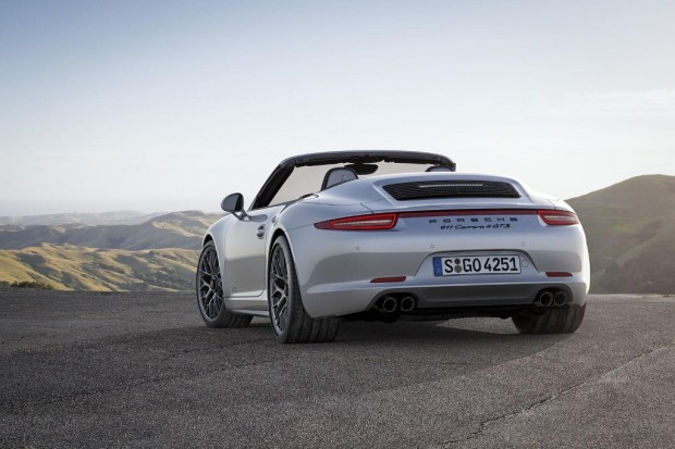Porsche-911-Carrera-GTS-2014-6