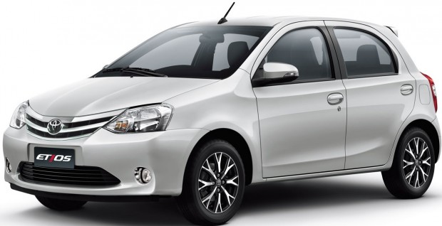 Nuevo-Toyota-Etios-Platinum-2016-1